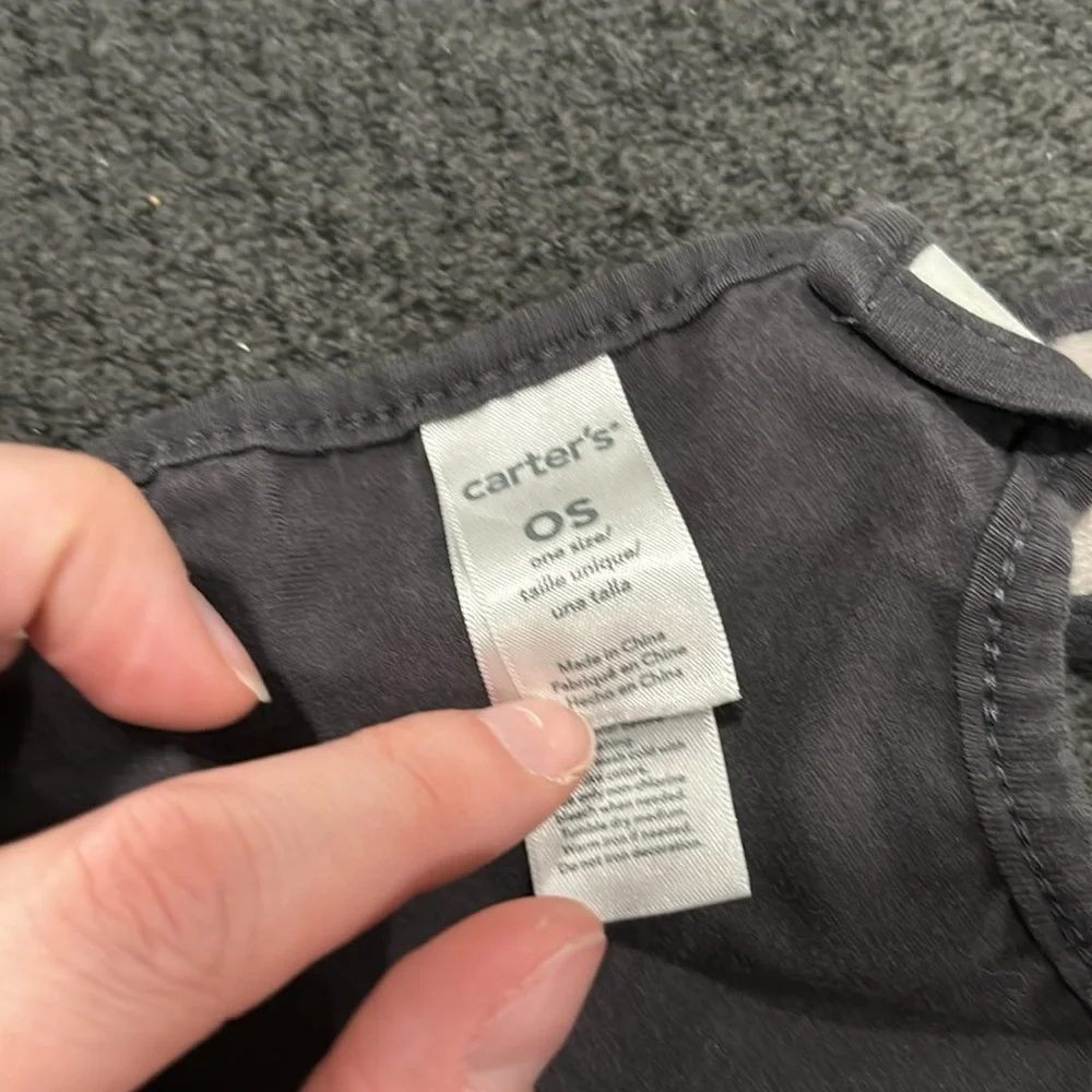 🧸 10/$10 - BABY SALE - bib